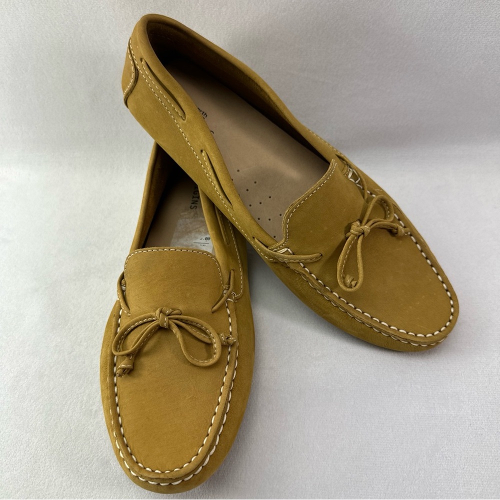 Earth Origins Mustard Tan Suede Moccasin Loafers